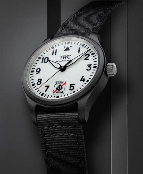 iwc pilot sport bianco